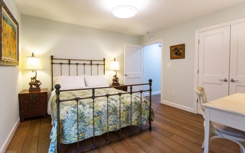 2218 Kings Lk Blvd, Naples FL 34112-5328 exterior