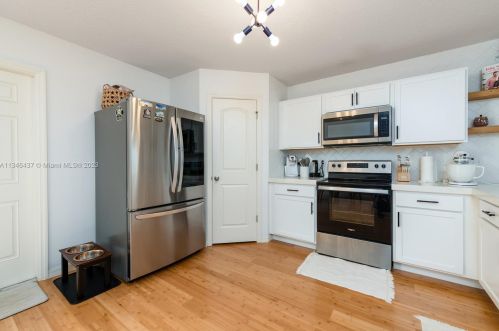 1680 Airoso Blvd, Fort Pierce FL  34984-3737 exterior