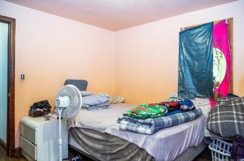 32 Phillips St, Norwalk CT 06854-1220 exterior