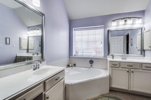 5732 Alister Ln, Frisco TX 75056-3716 exterior