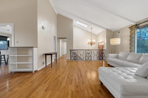 519 Harrogate Rd, Pittsburgh, PA 15241-2028