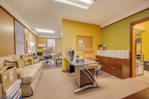 196 Belvidere Ave, Washington NJ 07882-1028 exterior