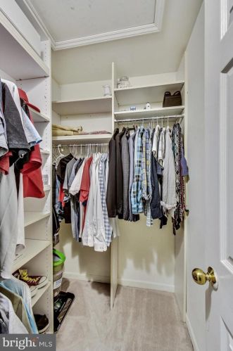 10827 Hampton Mill Ter, Rockville MD 20852-5437 exterior