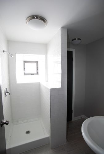 8015 Artesian Ave, Chicago IL  60652-2819 exterior