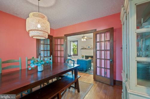 3670 Camden St, Washington DC 20020-1224 exterior