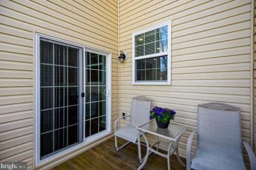 7417 Macon Dr, Glen Burnie MD 21060-8387 exterior