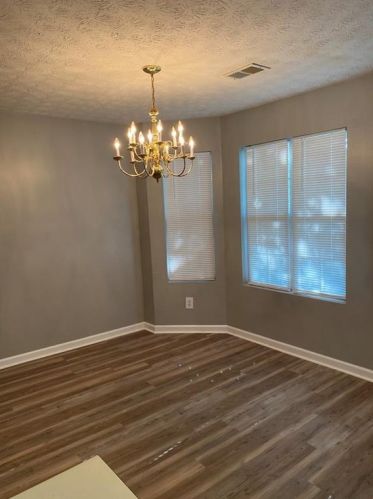 5760 Strathmoor Mnr Cir, Lithonia GA 30058-2619 exterior