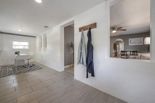 6718 11 St, Tampa FL 33604-3215 exterior