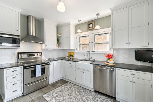 2609 67, Milwaukee WI 53213-1444 exterior