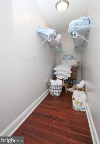 5121 Hazel Ave, Philadelphia PA 19143-1512 exterior