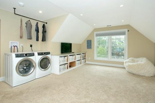 31 Locust Rd, Briarcliff NY 10510-1222 exterior