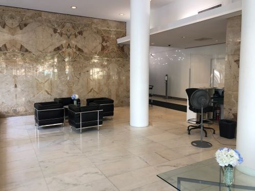 5757 Sheridan Rd, Chicago IL 60660-4735 exterior