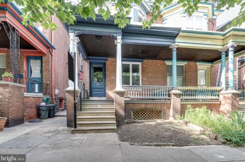 4425 Larchwood Ave, Philadelphia PA  19104-3915 exterior
