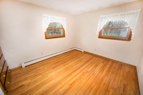 5234 45, Milwaukee WI 53208-3604 exterior