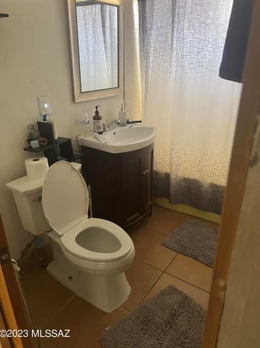 332 Pennsylvania Dr, Tucson AZ 85714-2651 exterior