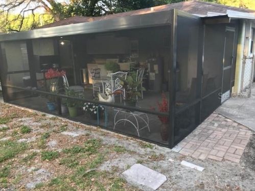 1316 33rd Ave, Tampa FL 33610-7818 exterior