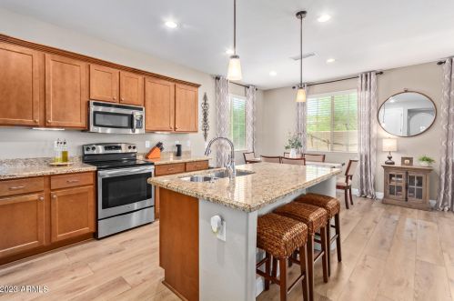 15904 11 Way, Phoenix AZ 85048-8428 exterior