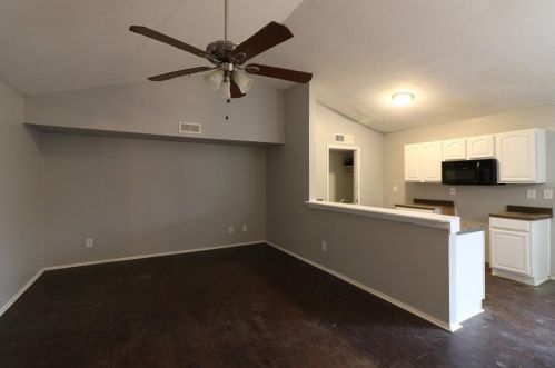 9407 Gonzales Dr, Dallas TX  75227-5034 exterior