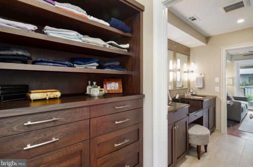 615 Addison St, Philadelphia PA 19143-1308 exterior