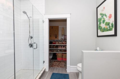 3882 Humphrey St, Saint Louis MO 63116-4825 exterior