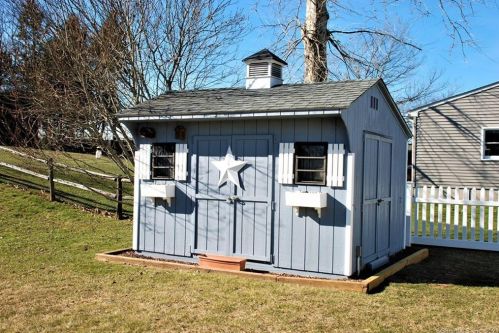 6 Buchanan Rd, Enfield CT 06082-5327 exterior