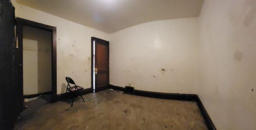 1738 34, Milwaukee WI 53215-2301 exterior