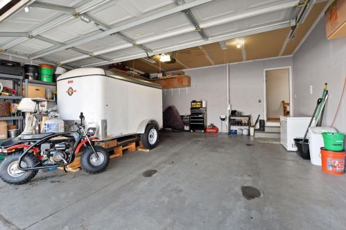 867 Ravoux Cir, Chaska MN 55318-2406 exterior