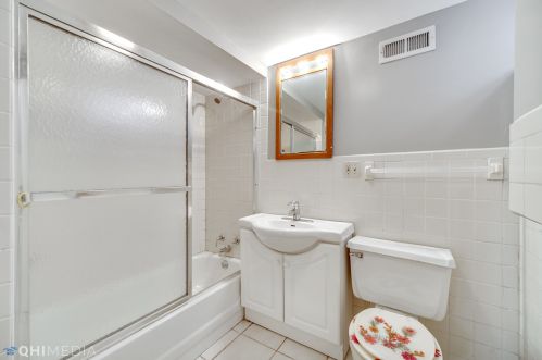 6717 Keating Ave, Chicago IL 60629-5649 exterior