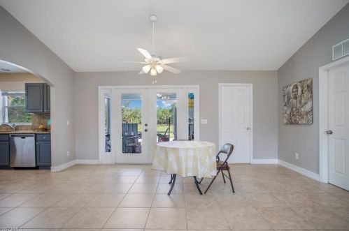 3365 27 Ave, Naples FL 34117-7136 exterior