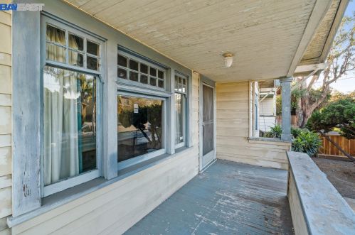 444 Jackson St, San Jose CA 95112-5101 exterior