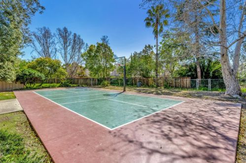 1108 Abbott Ave, Milpitas CA 95035-2922 exterior