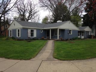 3501 Lucia Crst, Madison WI  53705-3311 exterior