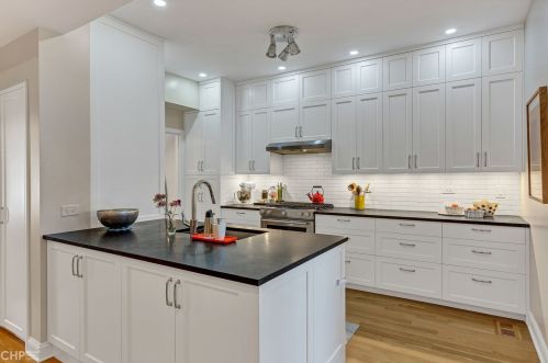 3430 Shakespeare Ave, Chicago IL 60647-3917 exterior