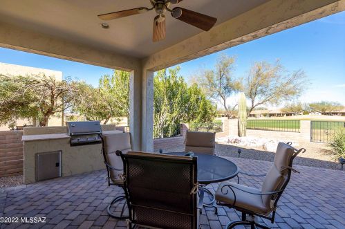 1094 Night Heron Dr, Green Valley AZ 85614-6016 exterior