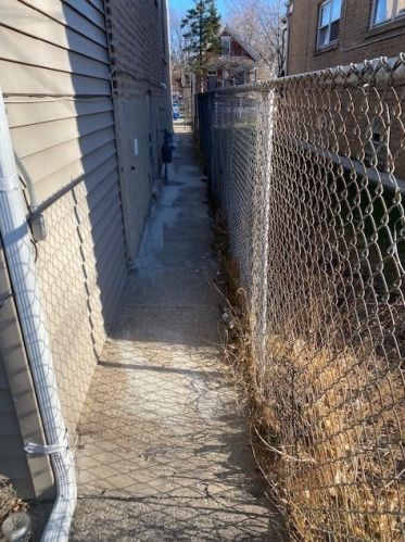 5334 Paulina St, Chicago IL 60640-2025 exterior