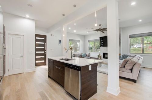 210 Mathewson Pl, Atlanta GA  30314-2629 exterior