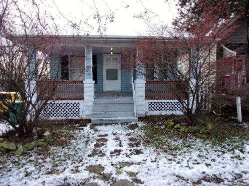 610 Mcdonough St, Joliet, IL 60436-2144