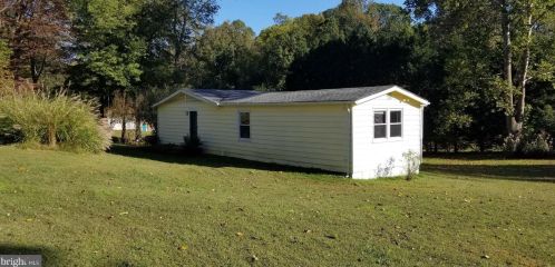 860 Pat Ln, Huntingtown MD exterior