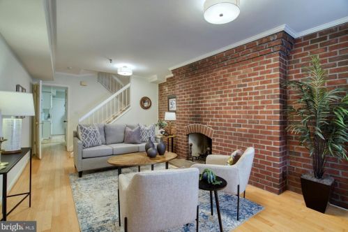 3246 Grace St, Washington DC 20007-3631 exterior