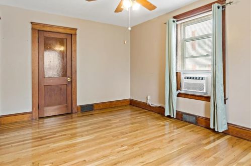 55 6 Ave, Woonsocket RI 02895-4024 exterior