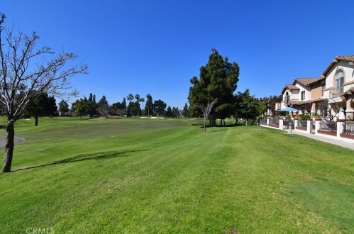 2354 Sunningdale Dr, Tustin CA  92782-1086 exterior