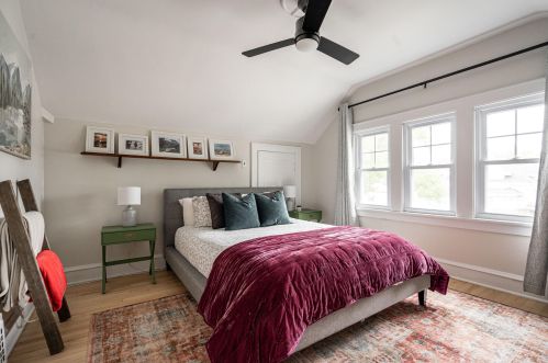 1374 58, Milwaukee WI 53214-5111 exterior