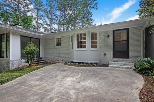 4831 Cambridge Dr, Atlanta GA  30338-5005 exterior