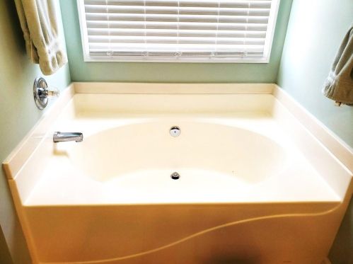 2138 Alnwick Dr, Duluth GA 30096-2213 exterior