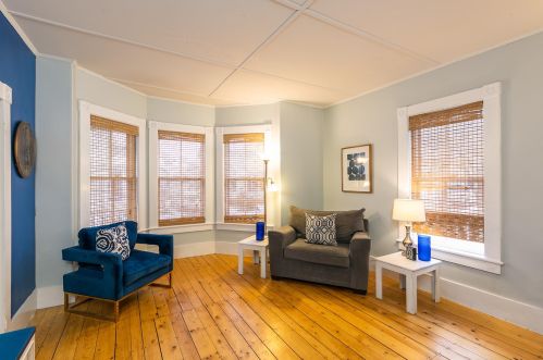 6 Celtic St, Concord, NH 03301-4404