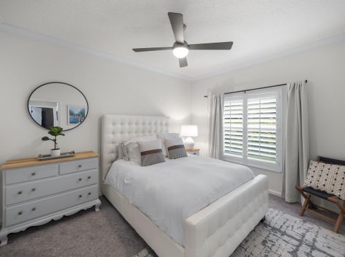 102 Jeanette Way, Jupiter FL exterior