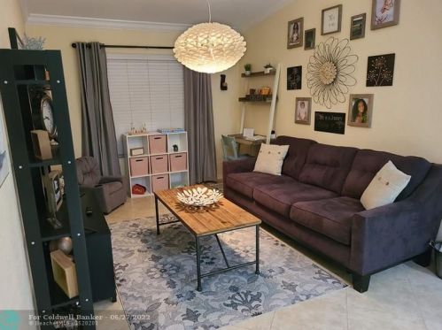 1970 Jamesport Dr, Fort Pierce FL  34953-4377 exterior