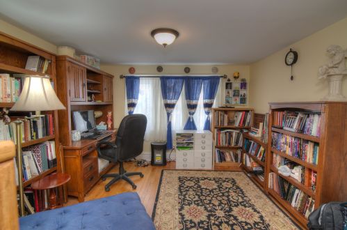 508 8 Ave, Broadview IL 60153-1516 exterior