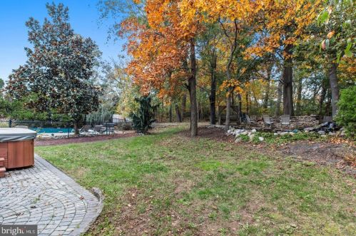 35 Alessio Ter, Trenton NJ 08620-9772 exterior