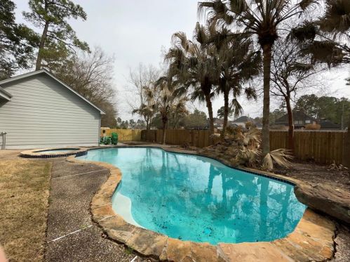 18523 Walden Frst Dr, Humble TX 77346-6006 exterior